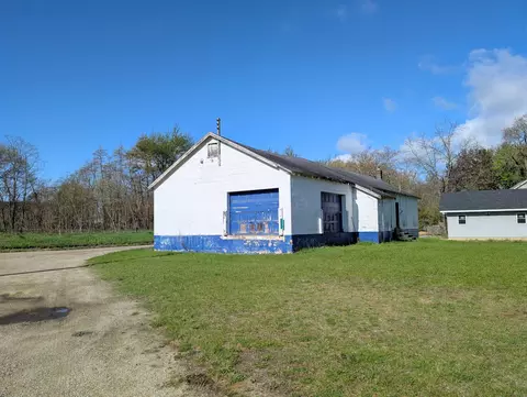 4270 County Road 215, Grand Junction, MI 49056