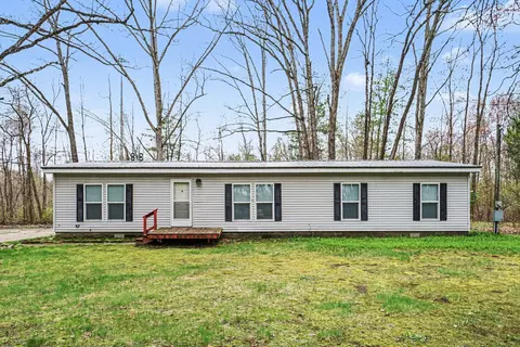 2418 Lincoln Rd, Allegan, MI 49010
