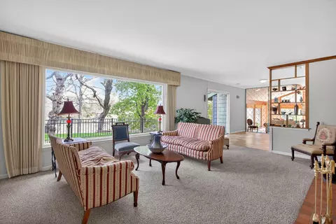 Living - 400 Outer Ct, Tecumseh, MI 49286 photo 6 of 13