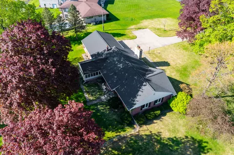 View/Area - 10320 Douglas Ave, Plainwell, MI 49080 photo 4 of 15