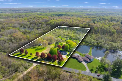 View/Area - 10320 Douglas Ave, Plainwell, MI 49080 photo 8 of 15
