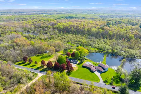 View/Area - 10320 Douglas Ave, Plainwell, MI 49080 photo 9 of 15