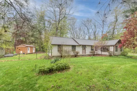 5640 E S Ave, Vicksburg, MI 49097