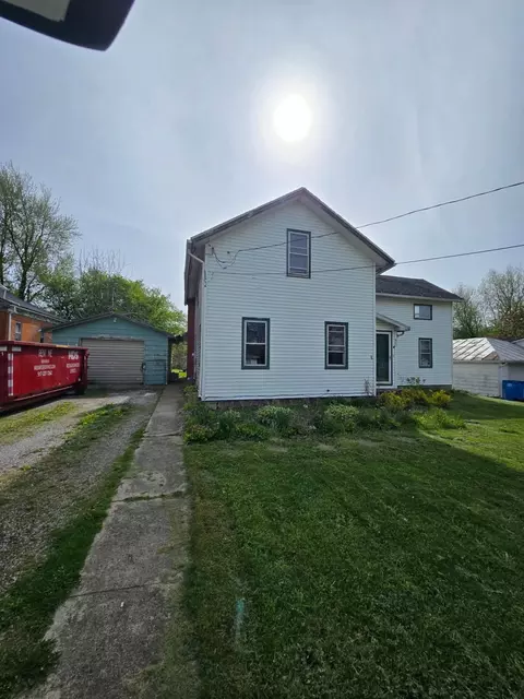 407 Chestnut St, Reading, MI 49274