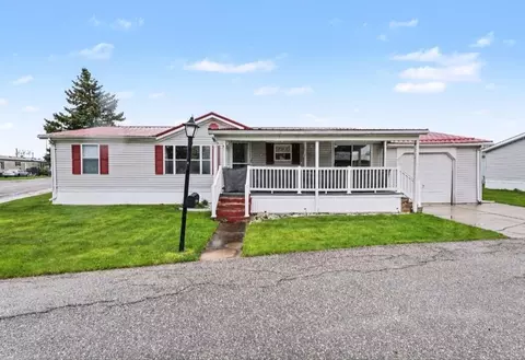 7353 Bagpipe Dr, Alma, MI 48801