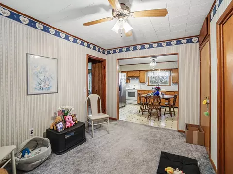 Dining - 24 E Polk Rd, Hart, MI 49420 photo 2 of 2
