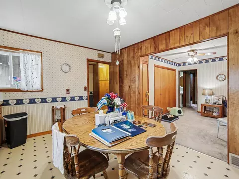 Dining - 24 E Polk Rd, Hart, MI 49420 photo 1 of 2