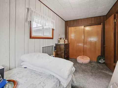 Bedroom - 24 E Polk Rd, Hart, MI 49420 photo 3 of 5