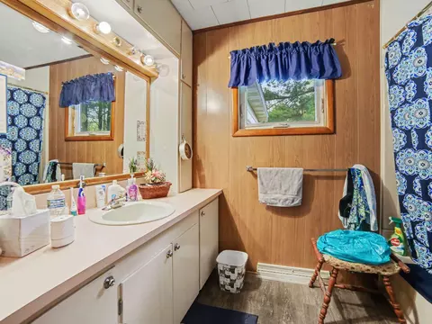 Bath - 24 E Polk Rd, Hart, MI 49420 photo 1 of 3