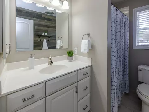 Bath - 225 Clinton St, Mendon, MI 49072 photo 1 of 2