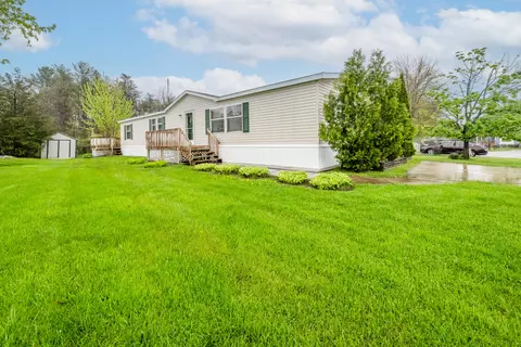 8000 Warren Woods Rd #62, Three Oaks, MI 49128