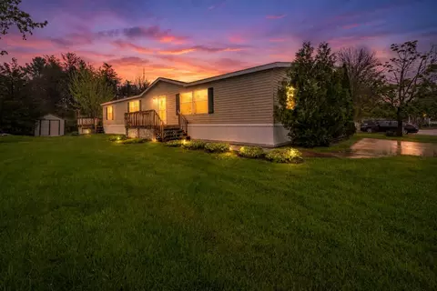 8000 Warren Woods Rd #62, Three Oaks, MI 49128