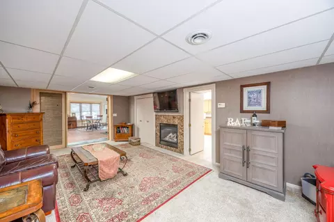 Living - 602 Oak Street St, Big Rapids, MI 49307 photo 4 of 4