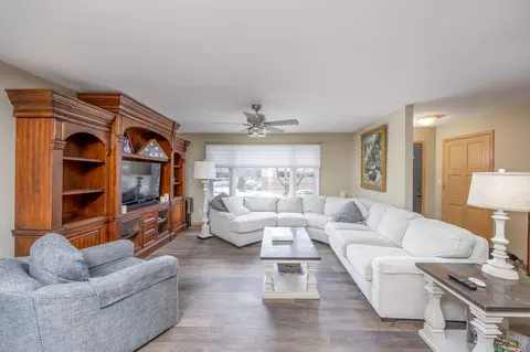 Living - 602 Oak Street St, Big Rapids, MI 49307 photo 1 of 4