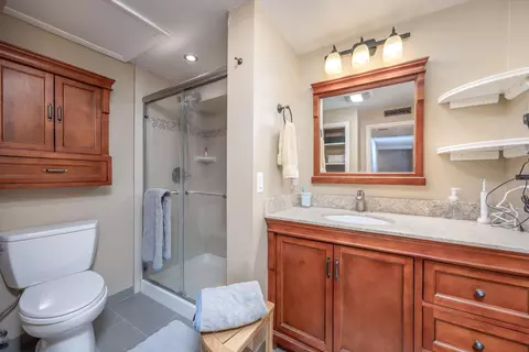 Bath - 602 Oak Street St, Big Rapids, MI 49307 photo 2 of 2