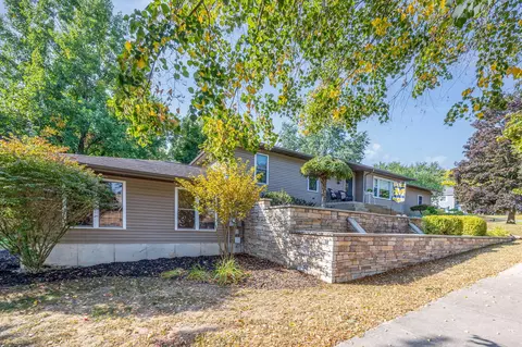 Exterior - 602 Oak Street St, Big Rapids, MI 49307 photo 3 of 9