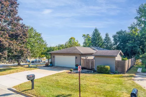 Exterior - 602 Oak Street St, Big Rapids, MI 49307 photo 8 of 9