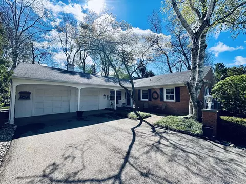 392 Eastmoor Ave SE, Grand Rapids, MI 49546