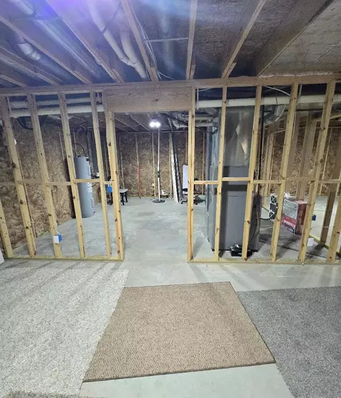 Entry Way - 1000 Eley St, Otsego, MI 49078 photo 5 of 5