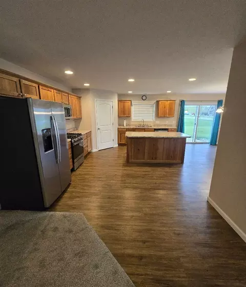 Kitchen - 1000 Eley St, Otsego, MI 49078 photo 4 of 4