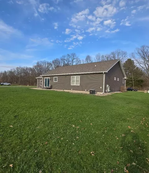 Exterior - 1000 Eley St, Otsego, MI 49078 photo 12 of 14