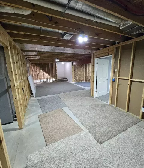 Entry Way - 1000 Eley St, Otsego, MI 49078 photo 4 of 5