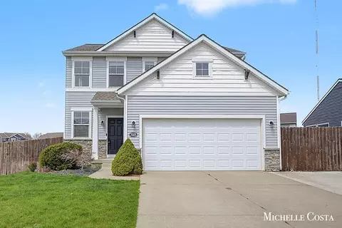 7085 Koper Cir, Zeeland, MI 49464