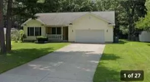 2069 Rambling Oak Dr, Muskegon, MI 49445