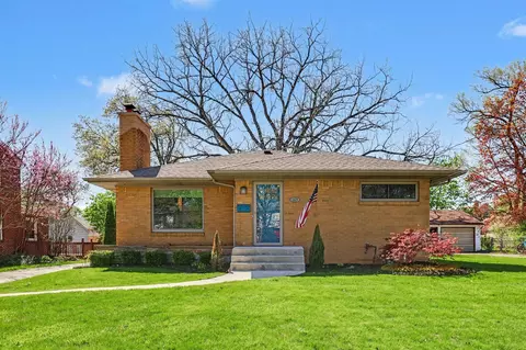 1829 Woodward Ave SE, Grand Rapids, MI 49506