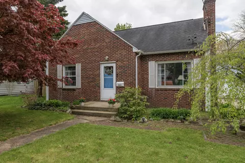 2022 Paddington Rd, Kalamazoo, MI 49001
