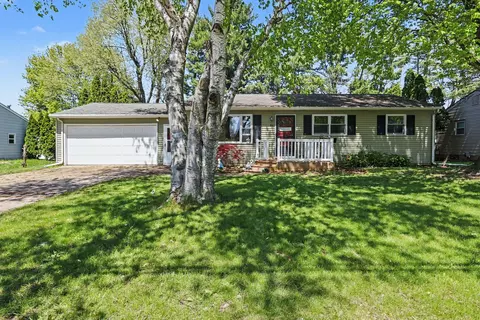 514 W Melody Ave, Portage, MI 49024
