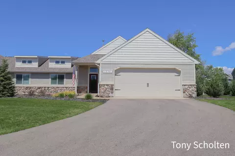 1278 Sand Springs Dr SW #52, Byron Center, MI 49315