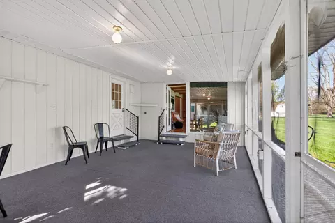 Exterior - 1616 Cascade Ct, Jackson, MI 49203 photo 11 of 11