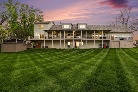 24219 Findley Rd, Sturgis, MI 49091