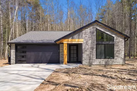 12745 Austrian Dr, Grant, MI 49327