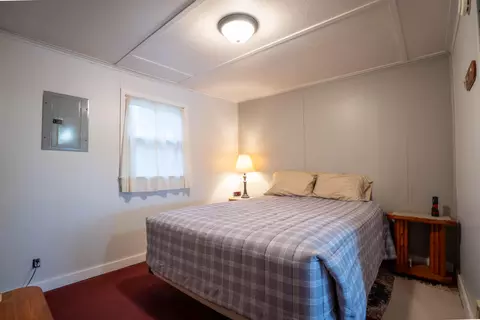 Bedroom - 9572 S Oxeye Ave, Baldwin, MI 49304 photo 2 of 2