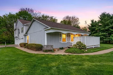 3401 Big Bend Bnd #A, Kalamazoo, MI 49048