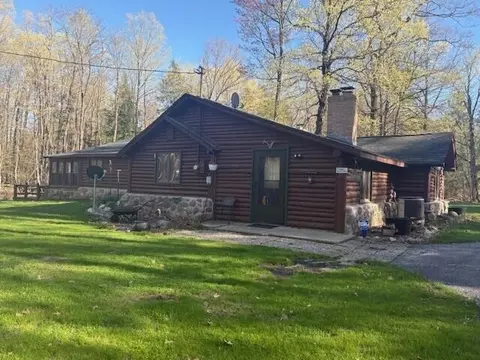 773 14 Mile Rd, Marion, MI 49665