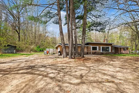 12502 Mcmurty Dr NE, Sand Lake, MI 49343