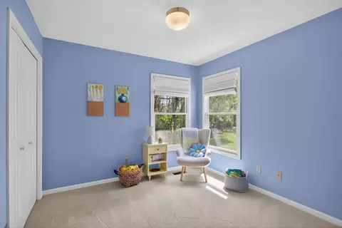 Bedroom - 4809 Stonewood Dr, Jackson, MI 49201 photo 6 of 9