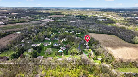 View/Area - 4809 Stonewood Dr, Jackson, MI 49201 photo 2 of 10