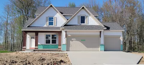 7904 Loralyn Ct SW #32, Caledonia, MI 49316