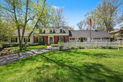 2335 Breton Rd SE, Grand Rapids, MI 49546