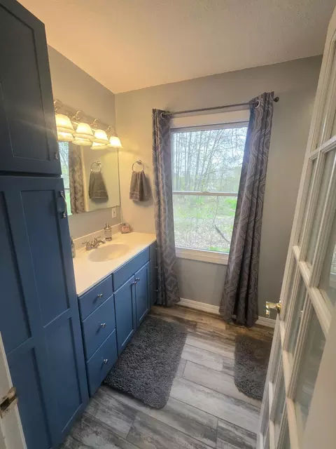 Bath - 515 E General St, Sheridan, MI 48884 photo 2 of 3