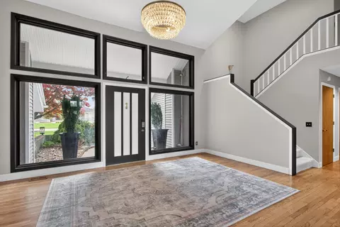 Entry Way - 4530 Eagle Dr, Jackson, MI 49201 photo 1 of 6