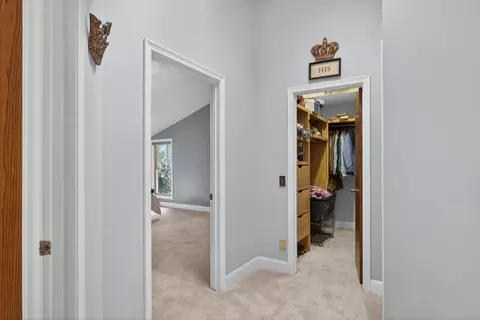 Entry Way - 4530 Eagle Dr, Jackson, MI 49201 photo 3 of 5