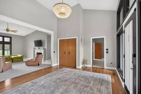 Entry Way - 4530 Eagle Dr, Jackson, MI 49201 photo 3 of 6