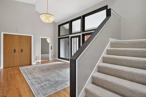 Entry Way - 4530 Eagle Dr, Jackson, MI 49201 photo 4 of 5