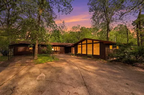 733 N Dartmouth St, Kalamazoo, MI 49006
