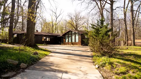 733 N Dartmouth St, Kalamazoo, MI 49006